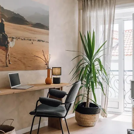 Mezguida - 2 Bedrooms In Bica 아파트 *